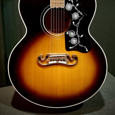 RARE 1994 GIBSON J-200 LIMITED EDITION 100TH ANNIV ELECTRIC-ACOUSTIC GUITAR OWNED BY LEGEND. MINT AND GORGEOUS! for sale