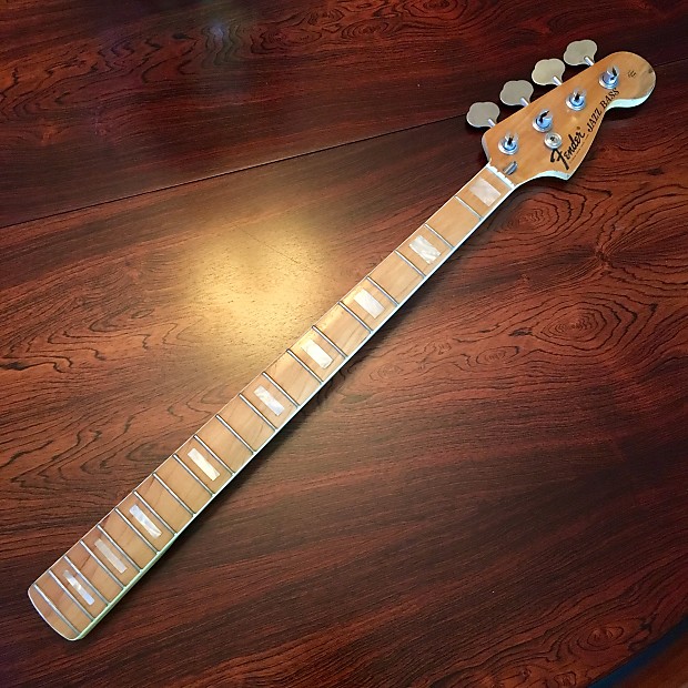 Fender Jazz bass neck tuners c 1973 Maple