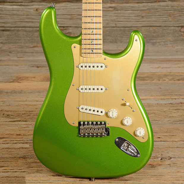 Lime green fender stratocaster new arrivals