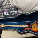 Fender American Deluxe Jazz 5-string Bass with Case 2007 Sunburst