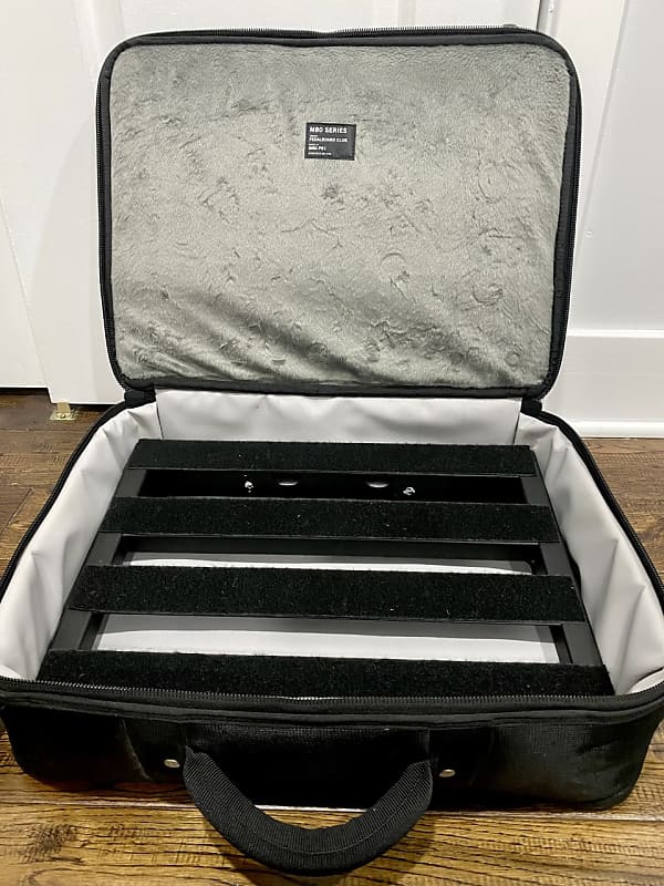 Mono Club Accessory Case 2.0 + Pedaltrain Classic JR Pedalboard