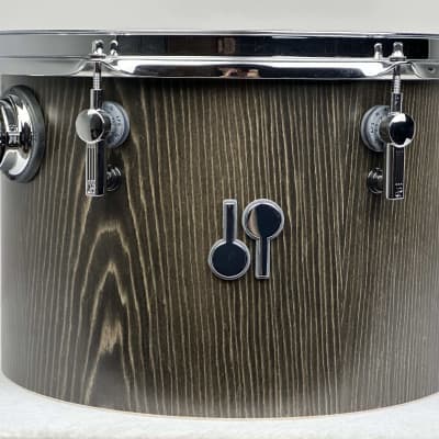 Sonor SQ2 22/8/10/12/13/14/16" Medium Maple Concert Tom Drum Set - Vintage Onyx Semi-Gloss w/ Silky Oak Interiors image 20