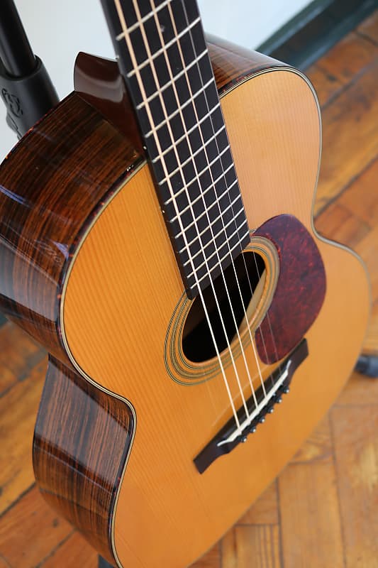 Martin 00-21 GE Golden Era Ltd Edition 1998 VOS Antique