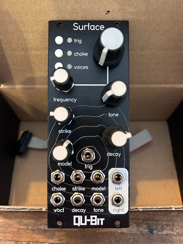QuBit Electronix Surface Black Reverb Canada