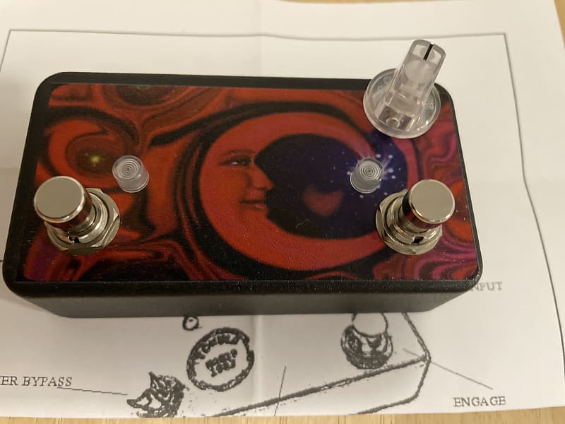 Lovepedal Tchula Boost 2010s - Red Moon