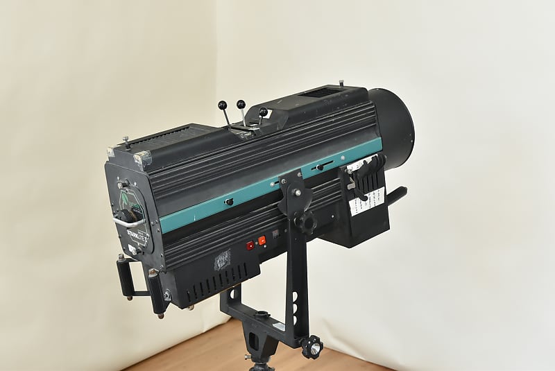 ステディカム「LAING M30PII」負荷容量：4.5kg-15kg※ジャンク LILT GB-CP」「ISP12」「ISP15」！中国発新ブランド！コンパクト
