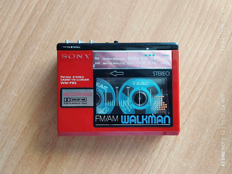 Sony WM F65 1985 - Sony Walkman radio recorder Cassette