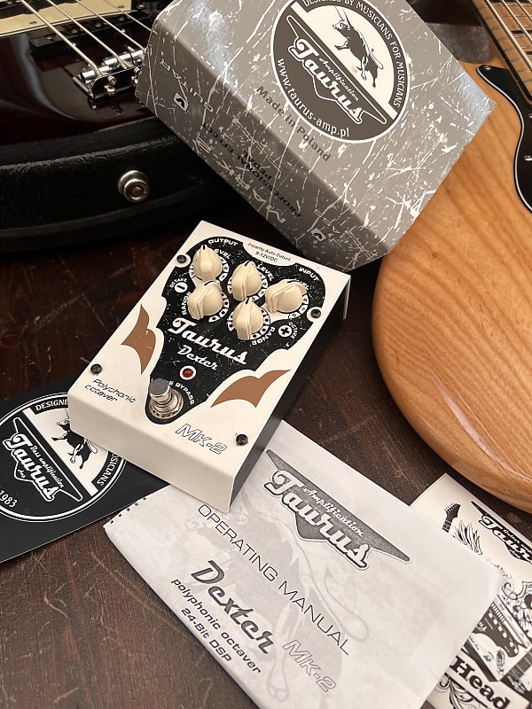 Pedal Taurus Dexter MK-2 Polyphonic octaver Octavador pro
