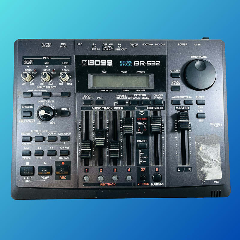 Boss BR-532 Digital Studio Compact 4-Track Recorder