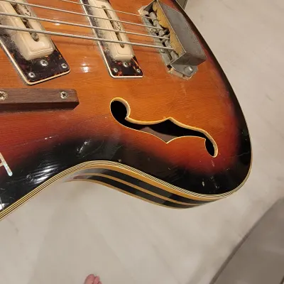 Vintage 1960's Kent 822 Electric Bass Guitar Made In Japan Hollowbody Shortscale Sunburst image 10