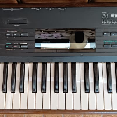 Yamaha DX7-IID