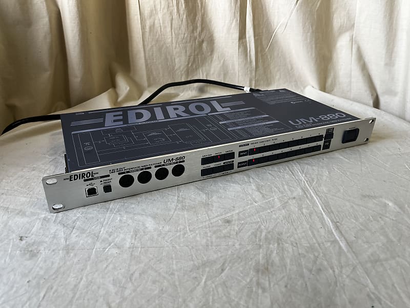 EDIROL UM-880 roland 8 IN/8 OUT USB MIDI Interface/MIDI Patcher