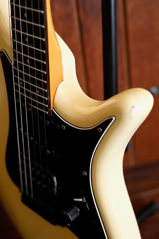 Yamaha MG-IIIR Electric Guitar Made In Japan Pre-Owned | Reverb Yamaha MG-IIIR Electric Guitar Made In Japan Pre-Owned | Reverb