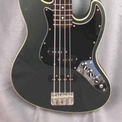 Fender AJB Aerodyne Jazz Bass
