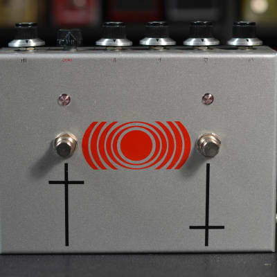 Reverb.com listing, price, conditions, and images for earthquaker-devices-sunn-o-life-pedal-v1