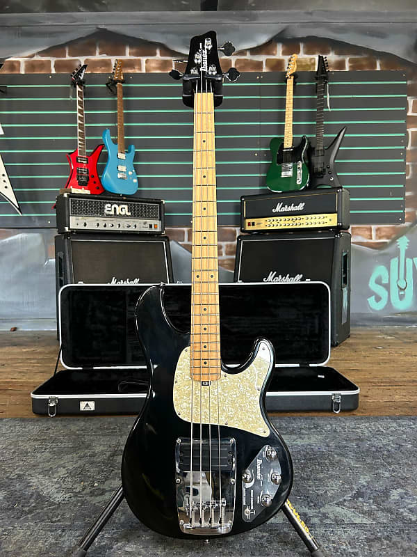 Ibanez ATK 300 エレキベース Ibanez ATK300 Black – Chicago Music Exchange
