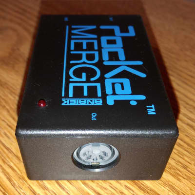 Anatek Pocket Merge - MIDI powered 2:1 merge box image 3