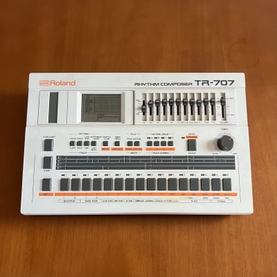 Roland TR-707 Rhythm Composer 1985 - White