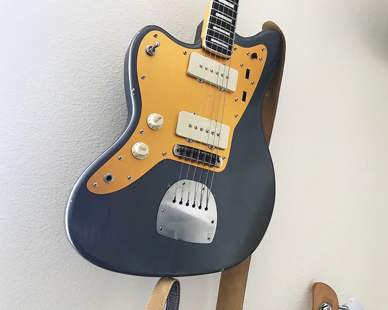 J mascis store jazzmaster left handed