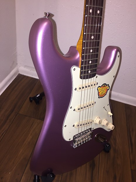 訳あり商品 Fender Squier Stratocaster Burgundy Mist | Reverb ギター