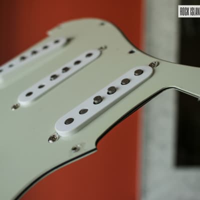 Fender Custom Shop Hand Wound ‘64 Gray Bobbin GT11 Vintage Single Coil Pickups -  Loaded Pickguard image 4