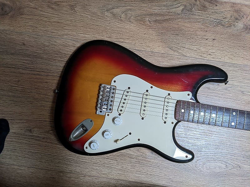 Greco SE-600 Super sound stratocaster - 3 colour sunburst