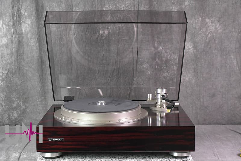 PIONEER PL-70Lll Direct Drive Turntable in Very Good Condition  			