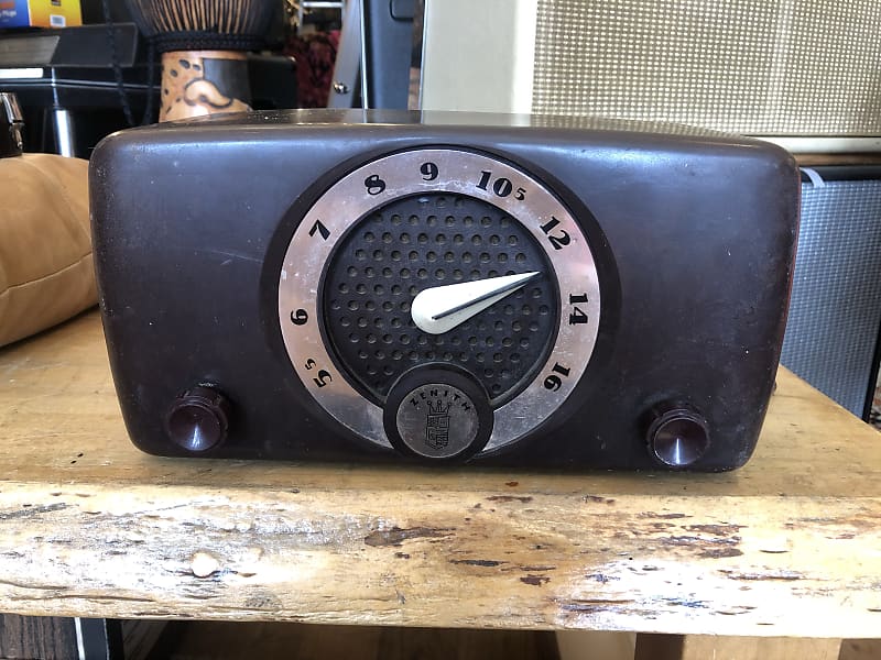 Vintage Zenith Radio (Parts or Repair) | Reverb