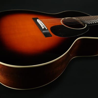 Martin CEO-7 00 Grand Concert Acoustic Guitar Sunburst 249 for sale