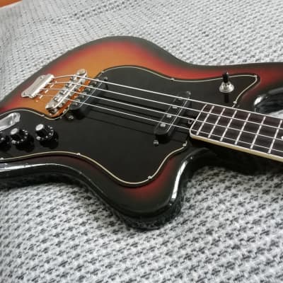 Musima de Luxe 25b 1970s 3 Tone Sunburst  Jaguar bass variation image 5