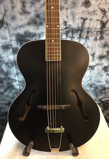 The Loar LH 300 BKM Black Solid Hand carved Spruce Archtop Acoustic