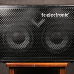 TC Electronic BC210 Vertical Stacking 2x10" 250w Bass Cab