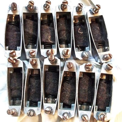 1940s Slingerland Beavertail Lugs image 5
