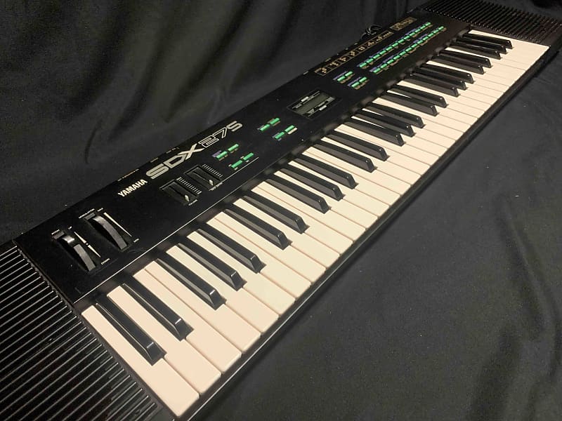 ヤマハ文化卓子　当時物　ビンテージ 株式会社ピアノプラザ | YAMAHA WX1AWnC(5033)