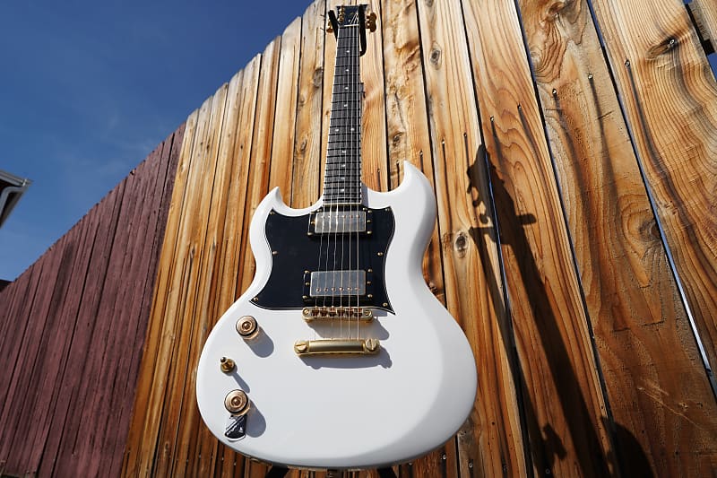 Schecter DIAMOND SERIES ZV-H6LLYW66D Gloss White Left Handed 6-String  Electric Guitar (2024)