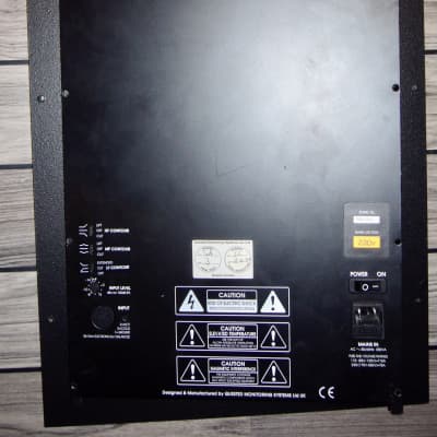 QUESTED STUDIO MONITORS VS3208B PAIR image 2