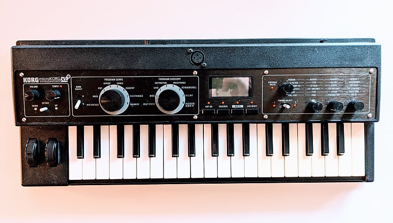 Korg MicroKorg XL 37-Key Synthesizer/Vocoder | Reverb Canada