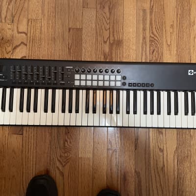 Novation Launchkey 61 MKII MIDI Keyboard Controller | Reverb