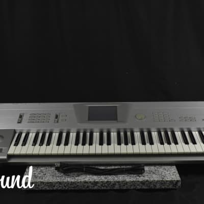 KORG TRINITY Music Workstation Ver.2.2.0 DRS synthesizer in Very Good Condition.