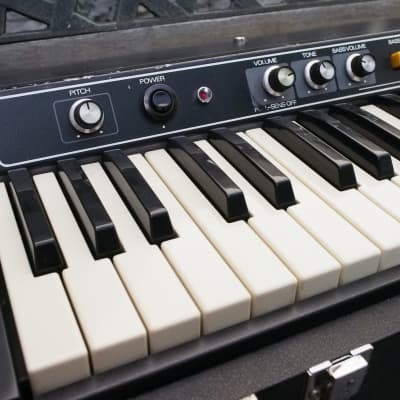 Roland EP-30 Electric Piano Analog Synth with EHX Small Stone V2 Phaser