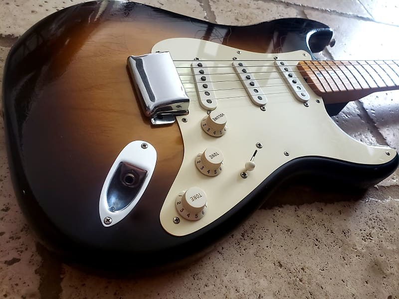 送料無料 TeamBuilt Custom 1959 Strat. Stratocaster Package chouja