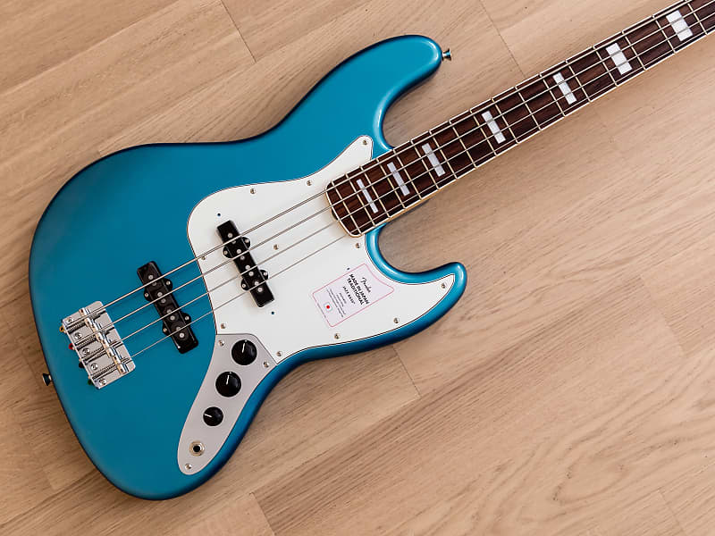 Lake placid blue on sale jazz bass