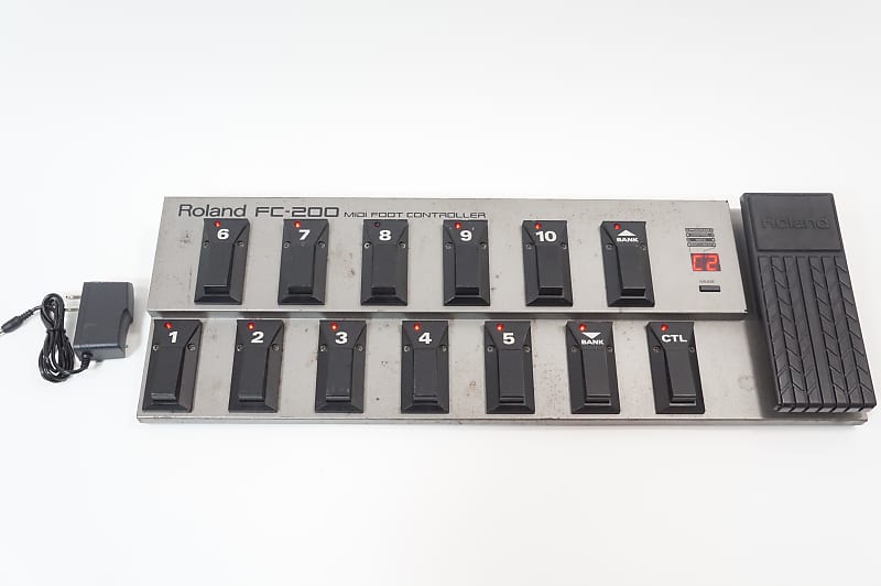 Roland FC-200 MIDI Foot Controller Battery Powered