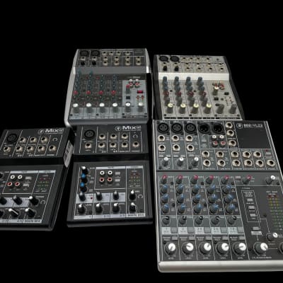 Behringer Eurorack MX 1604A 16-Channel Mic/Line Mixer