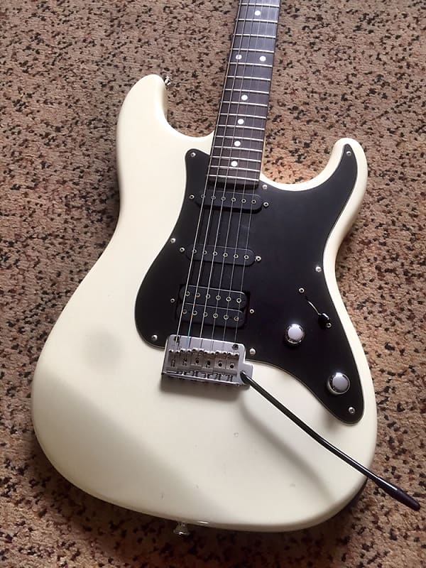 ◆大感謝祭!! FERNANDES SSH-40 BL G1S226995 Fernandes SSH-40 1986 Limited Edition Black | Reverb