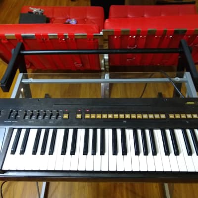 Rare Yamaha CE20 1982 Brown with Original Case - Message Me for a Shipping Estimate