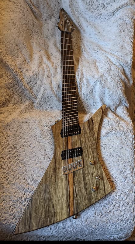 8 string outlet explorer