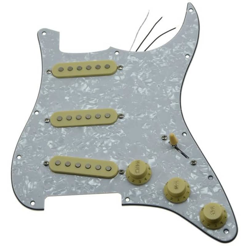 Fender Standard Stratocaster Pickguard AGED WHITE PEARL 0992140001