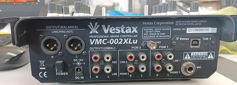 Vestax VMC-002XLu 2 Ch USB Professional DJ Mixer