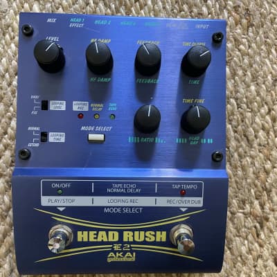 Akai E2 Headrush Delay/Looper | Reverb